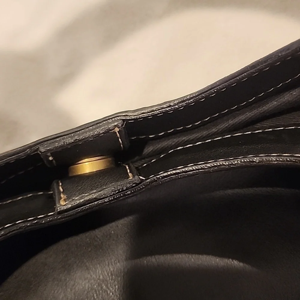 Nine West black shoulder hobo bag